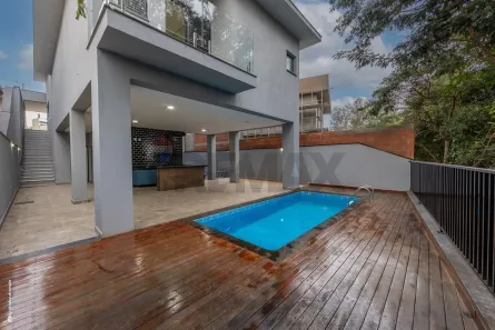 Casa com 3 Quartos à venda, 250m² no Jardim 21 de Março, Louveira