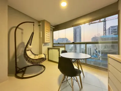 Apartamento com 1 Quarto para venda ou aluguel, 32m² no Jardim das Acácias, São Paulo