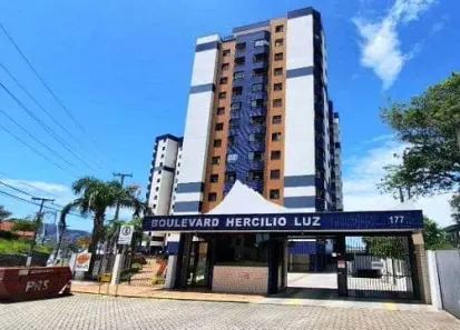 Apartamento com 2 Quartos à venda, 75m² no Estreito, Florianópolis