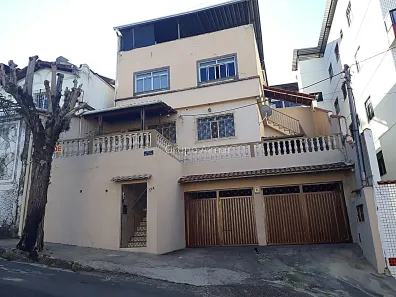 Casa com 3 Quartos à venda, 167m² no Industrial, Juiz de Fora