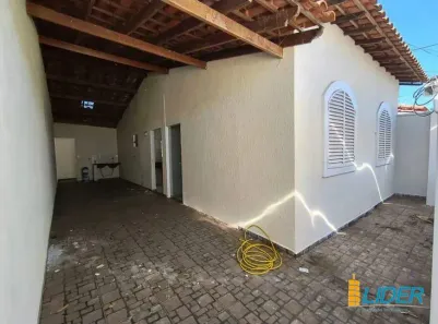 Casa com 4 Quartos à venda, 185m² no Laranjeiras, Uberlândia