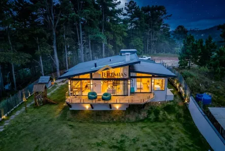 Casa com 3 Quartos à venda, 1200m² no , Campos do Jordão