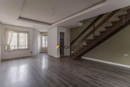 Casa com 2 Quartos para alugar, 232m² no São Sebastião, Porto Alegre