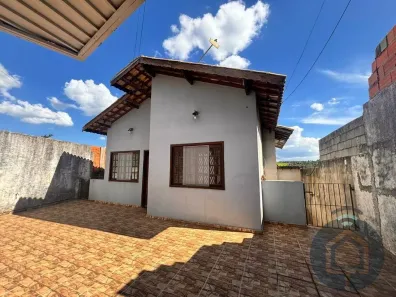 Casa com 4 Quartos para alugar, 209m² no Jardim Vinhas Do Sol (Mailasqui), São Roque