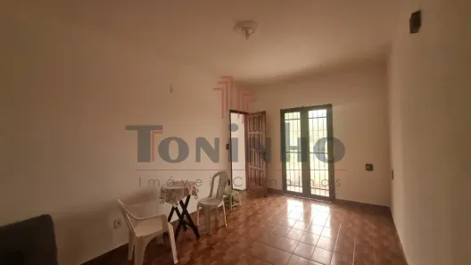 Casa com 3 Quartos para alugar, 282m² no Vila Georgina, Campinas