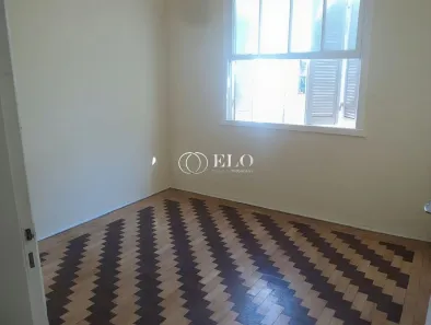 Apartamento com 2 Quartos à venda, 40m² no São Geraldo, Porto Alegre