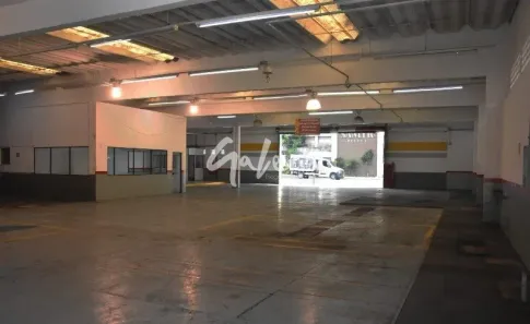 Galpão/Depósito/Armazém para alugar, 827m² no Santo Antônio, São Caetano do Sul