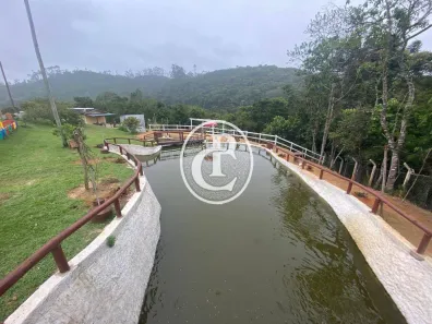 Fazenda/Sítio com 3 Quartos à venda, 286m² no Área Rural de Paraibuna, Paraibuna