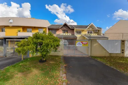 Sobrado com 3 Quartos à venda, 135m² no Pilarzinho, Curitiba