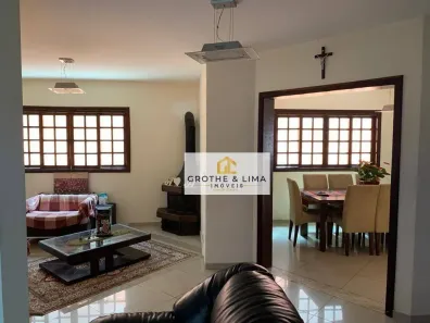 Sobrado com 3 Quartos à venda, 284m² no Bosque dos Eucaliptos, São José dos Campos