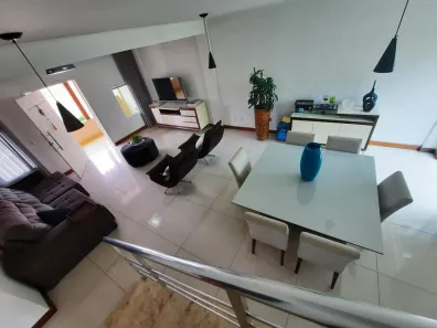 Casa de Condomínio com 4 Quartos à venda, 285m² no São Pedro, Juiz de Fora