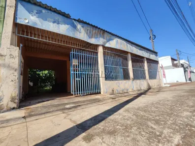 Imóvel Comercial à venda, 116m² no Operária, Londrina