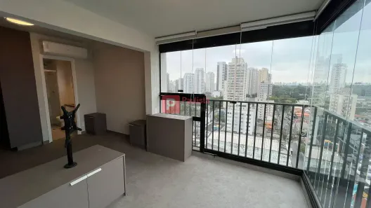 Apartamento com 1 Quarto para alugar, 32m² no Santo Amaro, São Paulo