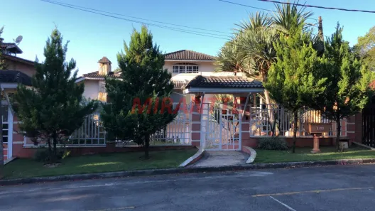 Sobrado com 5 Quartos à venda, 500m² no Caraguatá, Mairiporã