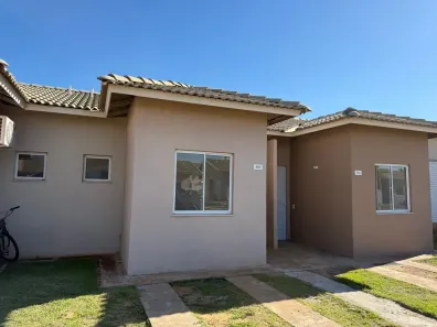 Casa de Condomínio com 2 Quartos para alugar, 70m² no Parque dos Passaros, Bady Bassitt