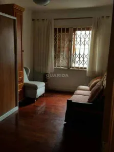 Casa com 3 Quartos para alugar, 288m² no Jardim São Pedro, Porto Alegre