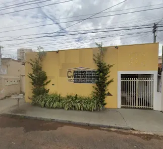 Casa com 3 Quartos à venda, 450m² no Brasil, Uberlândia