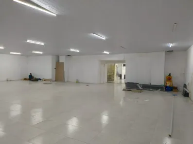Ponto Comercial para alugar, 300m² no Centro, Manaus
