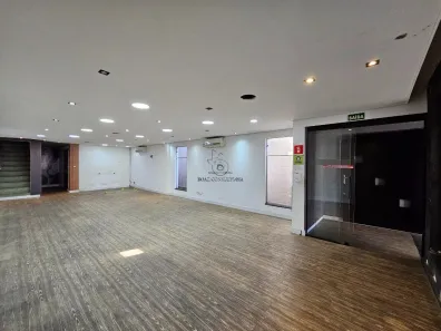 Imóvel Comercial com 3 Quartos para alugar, 240m² no Jardim Vergueiro, Sorocaba