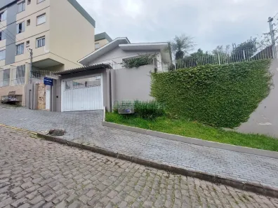 Casa com 3 Quartos para alugar, 200m² no Jardim Eldorado, Caxias do Sul