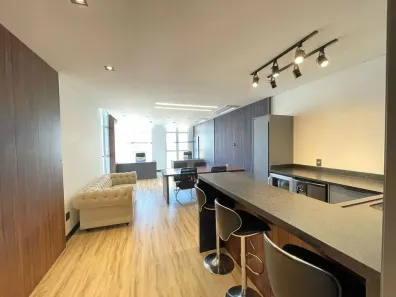 Sala Comercial à venda, 50m² no Pioneiros, Balneário Camboriú