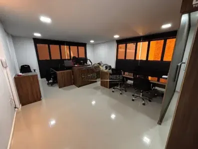 Sala Comercial à venda, 39m² no Centro, Itajaí