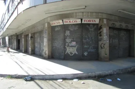 Ponto Comercial para alugar, 297m² no Rocha, São Gonçalo