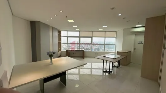 Sala Comercial para alugar, 47m² no Chácara Urbana, Jundiaí