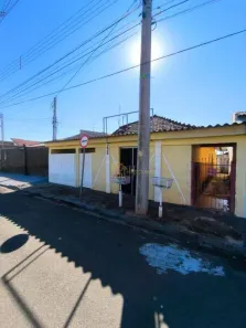 Casa com 3 Quartos à venda, 180m² no Jardim Centenário, Olímpia