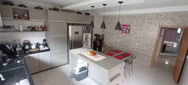 Casa com 3 Quartos à venda, 225m² no Residencial Recanto do Bosque, Goiânia