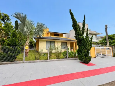Casa com 3 Quartos à venda, 145m² no Centro, Garopaba