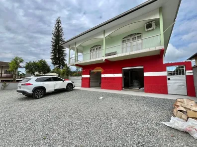 Casa com 6 Quartos à venda, 612m² no Boehmerwald, Joinville