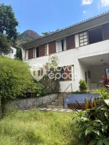 Casa com 3 Quartos à venda, 335m² no Grajaú, Rio de Janeiro