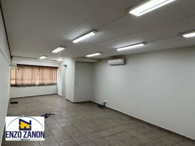 Galpão/Depósito/Armazém para alugar, 210m² no Casa Grande, Diadema