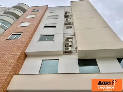 Apartamento com 2 Quartos à venda, 72m² no Coqueiros, Florianópolis