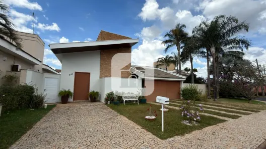 Casa de Condomínio com 3 Quartos para alugar, 227m² no Nova Uberlândia, Uberlândia