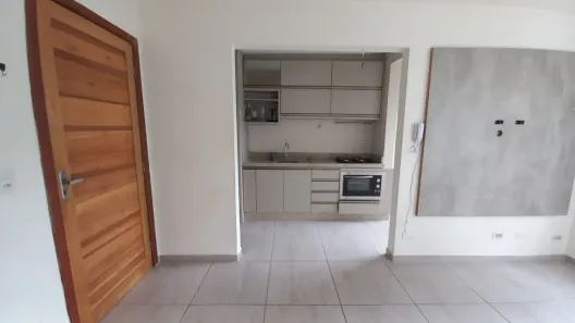 Apartamento com 2 Quartos para alugar, 49m² no Coqueiros, Florianópolis