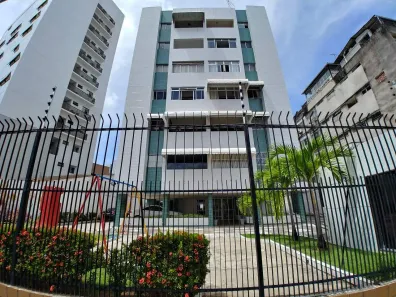 Apartamento com 3 Quartos à venda, 77m² no Aflitos, Recife