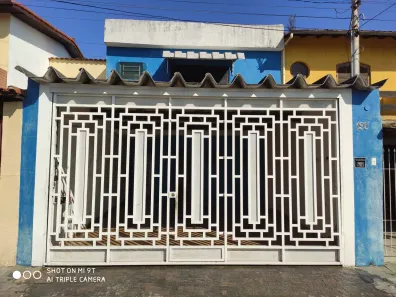 Sobrado com 3 Quartos à venda, 127m² no Vila Cidinha, Mogi das Cruzes
