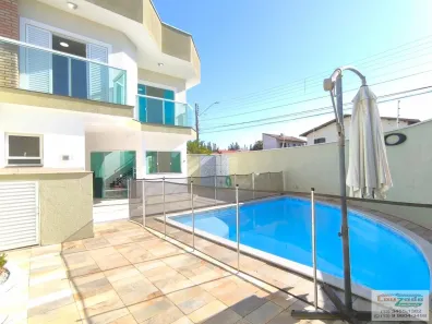 Sobrado com 4 Quartos à venda, 172m² no Balneário Stella Maris, Peruíbe
