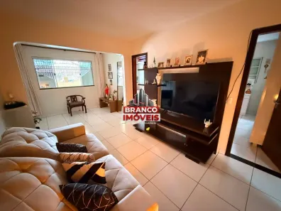 Casa com 4 Quartos à venda, 150m² no Guará II, Brasília