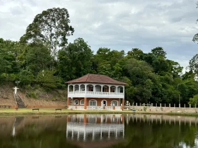 Fazenda/Sítio com 3 Quartos à venda, 400m² no Bom Retiro, Porto Feliz