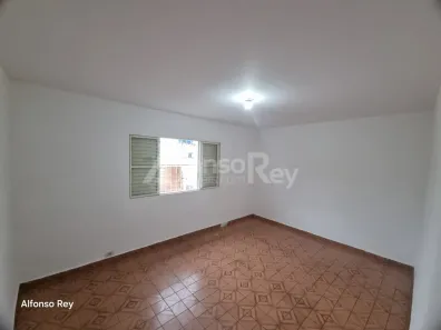 Casa com 1 Quarto para alugar, 50m² no Vila Olinda, São Paulo