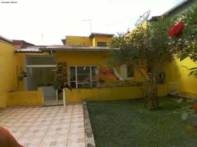 Casa com 2 Quartos à venda, 130m² no Jardim dos Ipês, Suzano