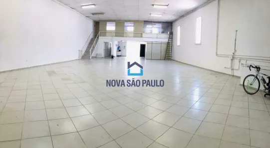Ponto Comercial para alugar, 700m² no Jabaquara, São Paulo