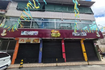 Ponto Comercial à venda, 180m² no Massaranduba, Salvador