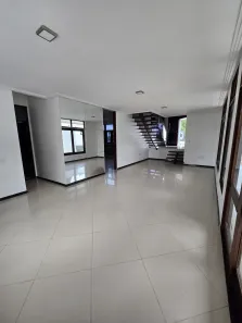 Casa de Condomínio com 3 Quartos para alugar, 400m² no Jardim Petrópolis, Maceió