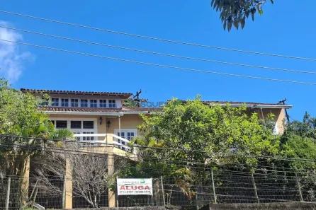Casa com 4 Quartos para alugar, 150m² no Panorama, Teresópolis