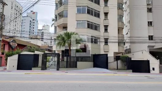 Apartamento com 4 Quartos à venda, 264m² no Centro, Florianópolis