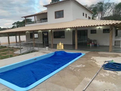 Fazenda/Sítio com 3 Quartos à venda, 220m² no Andiroba, Esmeraldas